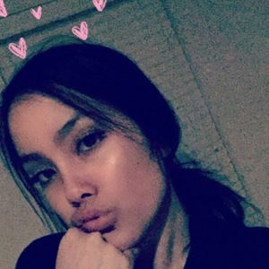 Meet your Posher, Long chau